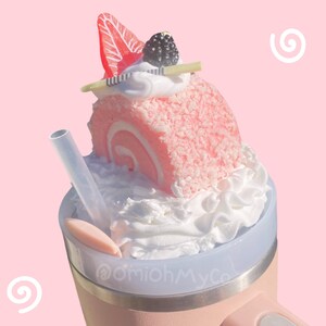 Stanley Tumbler Topper Accessory ୨୧ Faux Strawberry Sakura Japanese Cake Roll ୨୧ Stanley 40oz Cup ୨୧ 30oz Tumbler