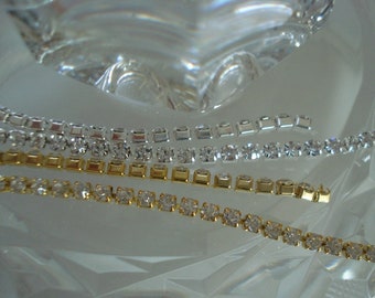 2.3mm Rhinestone Cup Chain with Close Crystals SS8 in Gold or Silver Tone Settings - Will Ship in 1 Business Day