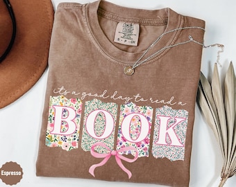 Camiseta con lazo para amantes de los libros, ideal para profesores de literatura, bibliotecarios, lectores, citas de libros, etc.