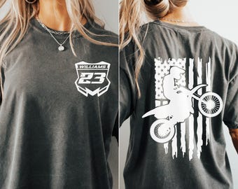 Camiseta de motocross personalizada con nombre y número, colores cómodos, camiseta de motocross personalizada, camiseta unisex para niñas y niños, regalo para novia, bandera de EE. UU.