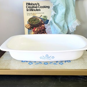 1950s Warm-o-Plate, Hot Plate, Heated Trivet, Blue Cornflower Pattern
