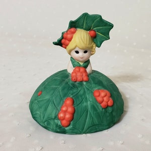 Vintage Christmas Holly Girl cloche en céramique image 2