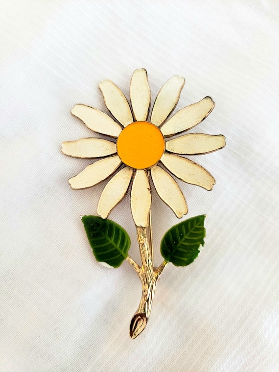 Vintage Daisy Brooch, White Daisy Pin - image 9