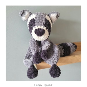 Rocket Raccoon crochet pattern / Wasbeer Rocket haakpatroon