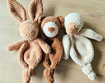 Newborn Collection crochet pattern (English and Dutch)