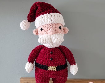 Santa Claus Crochet pattern in English and Dutch