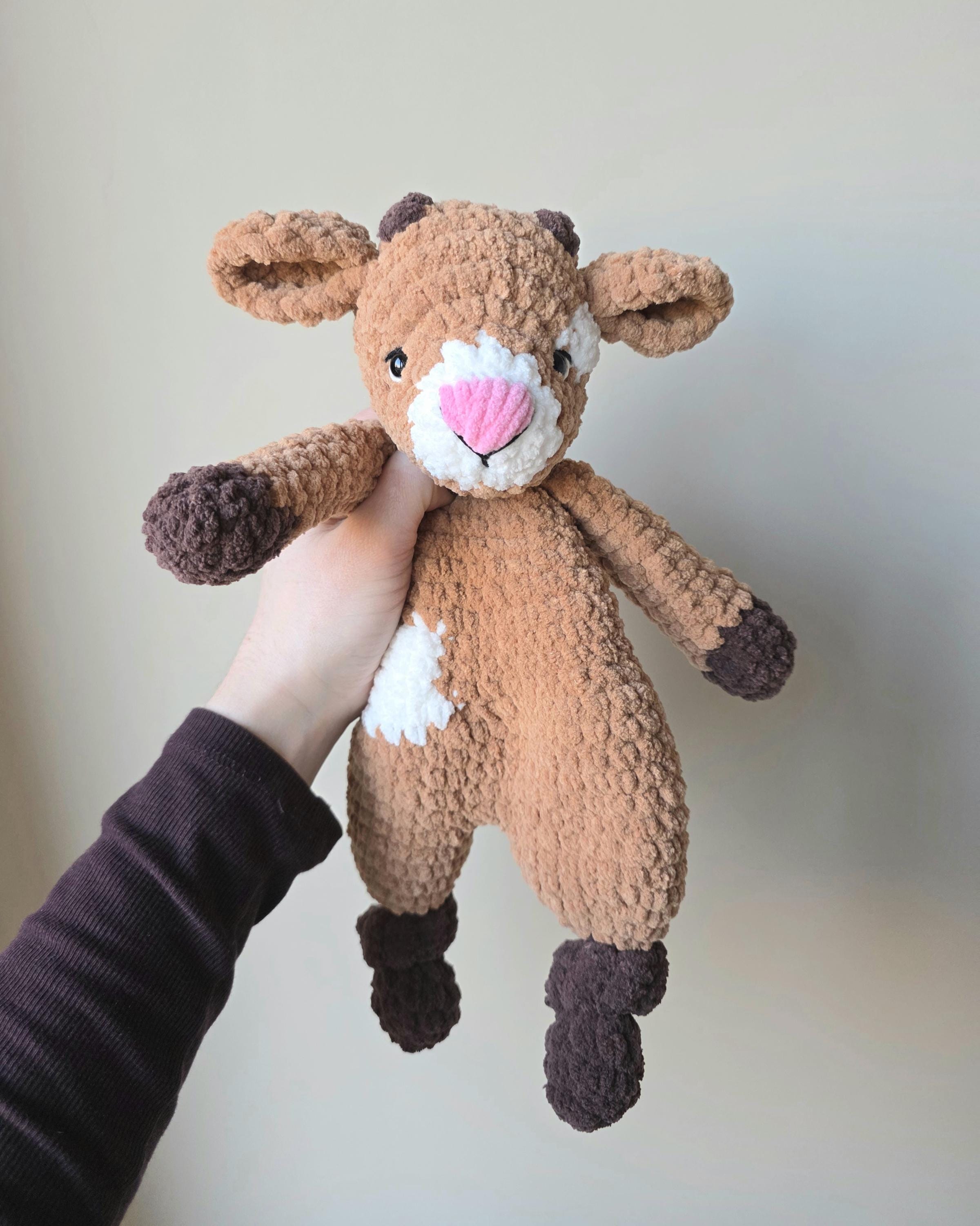 Gloria Goat Crochet Pattern (English)