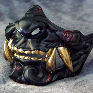 Bloody Dark Knight Samurai mask, Oni mask half face japanese armor hannya menpo  halloween mask masquerade carnival party cosplay role play