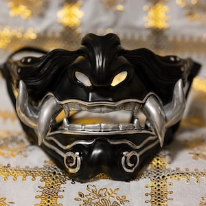 Samurai zwart zilver masker, Oni half gezichtsmasker Japans pantser Mempo masker Hannya Halloween masker maskerade carnaval cosplay rollenspel kostuum