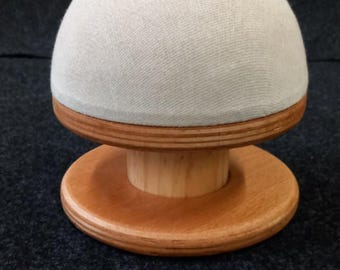 Bust Tailor’s Ham with Wooden Base, Bra Making Tool, Curved Seams, Sewing Tool for Lingerie, Dressmaking Pressing Aid 15 cm diameter