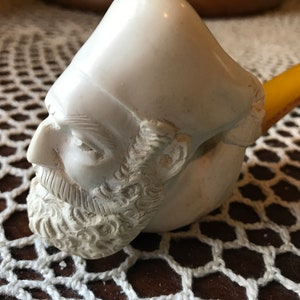 Antique Meerschaum pipe