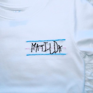 Camisa infantil bordada à mão personalizada - Réplica de camiseta, moletom ou moletom com capuz personalizado com caligrafia infantil