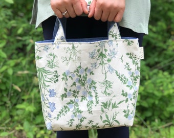 Blue Flower Pattern Mini Tote Bag | Sturdy Linen Fabric | Versatile & Stylish