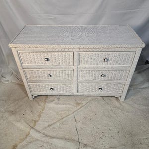 White Wicker Dresser - Etsy White Wicker Dresser - Etsy