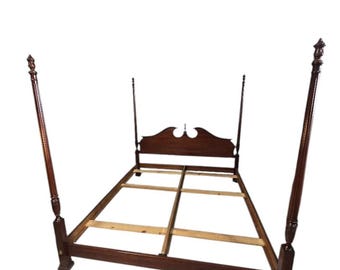 Vintage King Four Poster Bed – Chippendale Style Mahogany Wood Frame – Traditional Colonial Bedroom