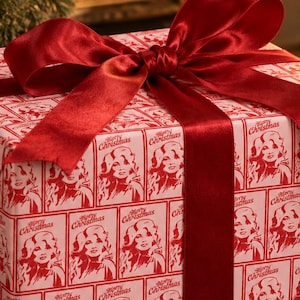 Papel de regalo navideño de Dolly Parton: Papel de regalo con glamour campestre retro (76 x 182 cm)