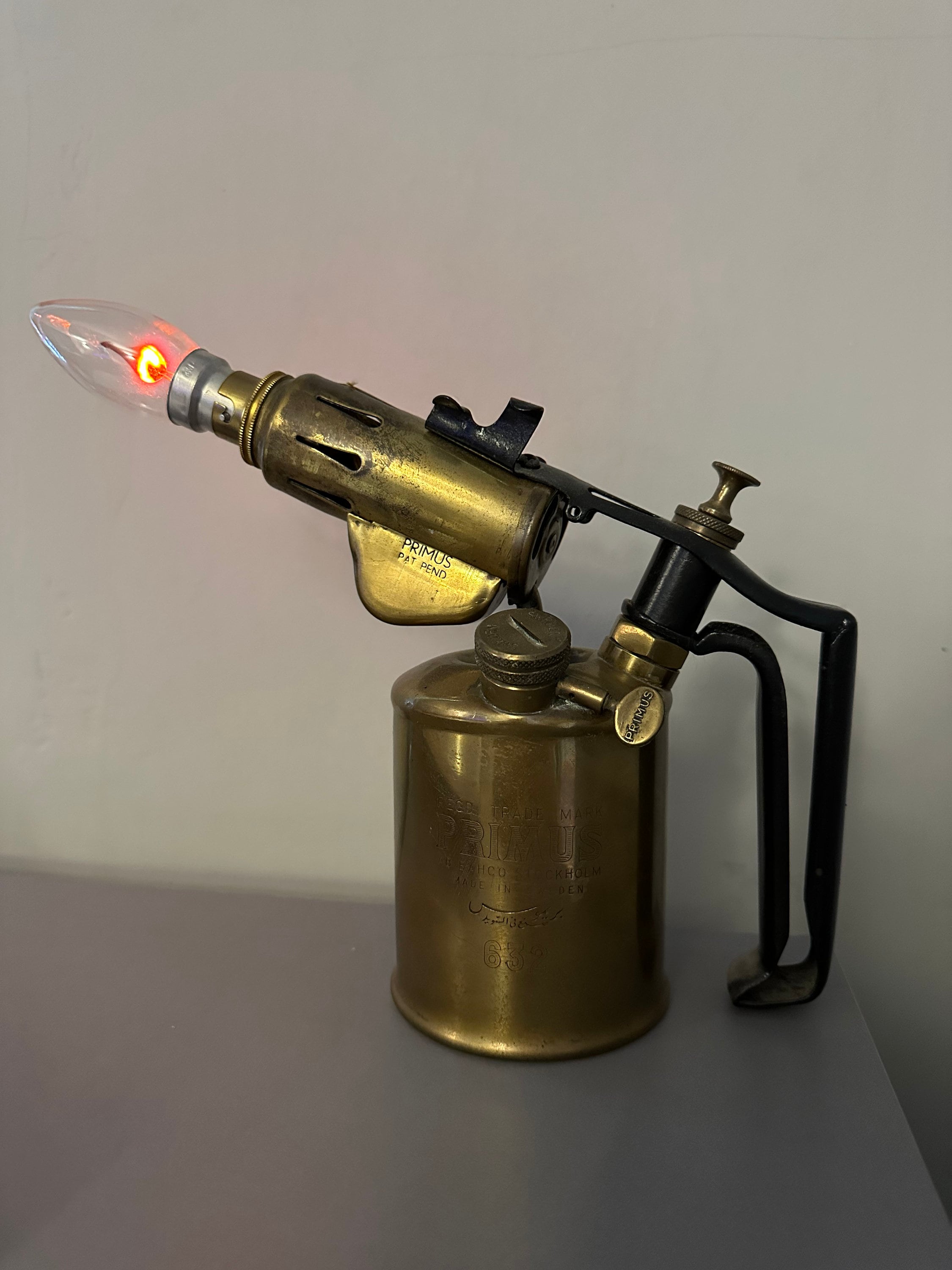 Blow torch lamp deals