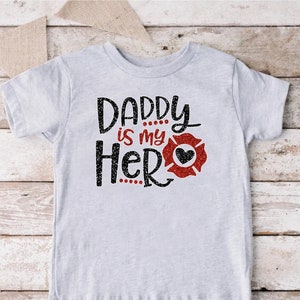 Daddy is My Hero Toddler Shirt,Firefighter Dad Kids Shirt,Father's Day Gift Ideas,Fireman Dad Baby Shirt,New Dad Gift,Pregnancy Announcement