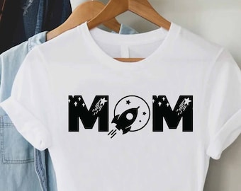 Space Mom Shirt,Mama Space Shirt,Moon T-Shirt,Outer Space Shirt,Space Birthday,Astronaut Party,Space Birthday Shirt,Cute Mom Space Shirt