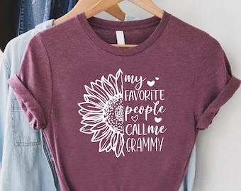 Funny Grandma Shirt, My Favorite People Call Me Grammy, Gift For Grandma, Nana Shirt,Cute Grandmother Gift,Grandparents Day Shirt,Grammy Tee
