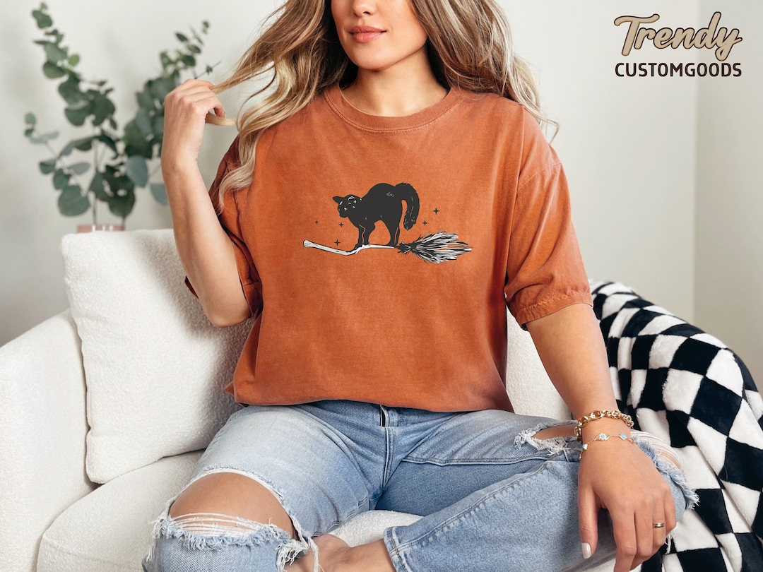 Halloween Witchy Kitty Unisex Faded Tee