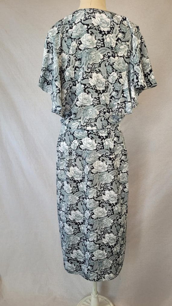 Vintage 1980s Black and White Floral Paisley Dres… - image 5