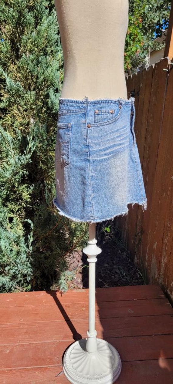 Vintage 90s Paris Blues Denim Skirt in Size 5 - image 4