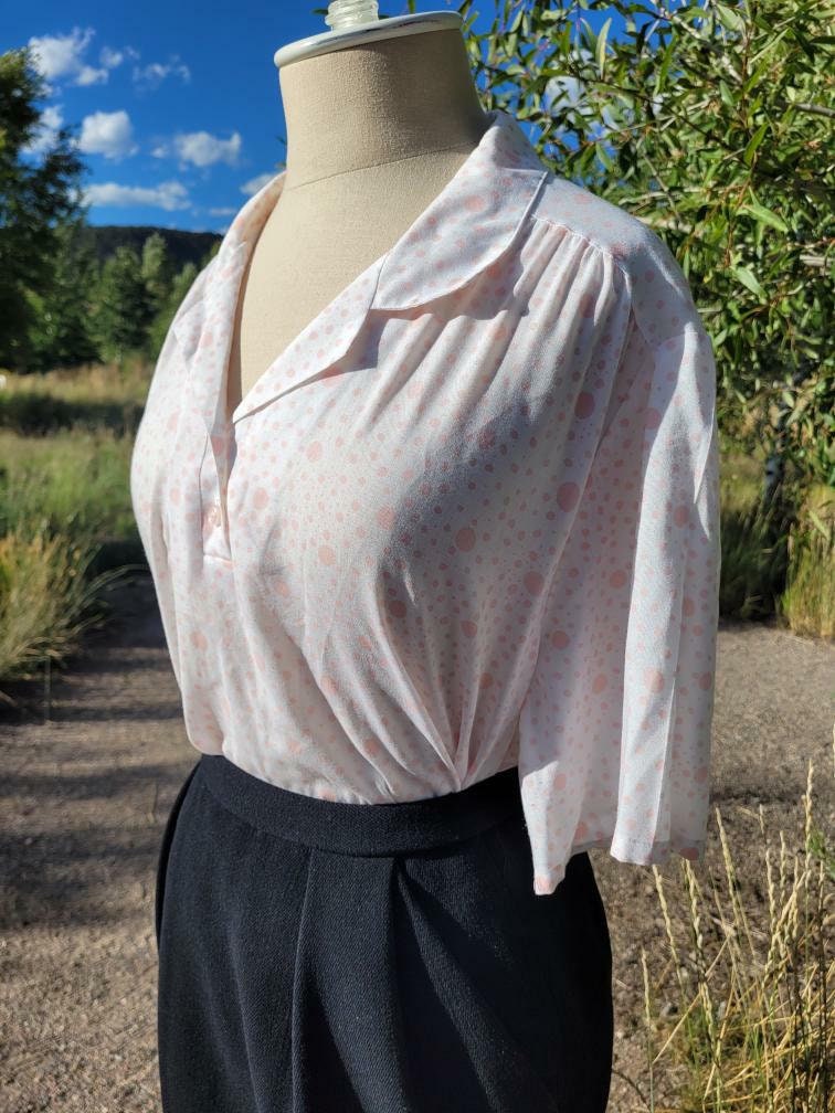 Vintage 1970s Short Sleeve Blouse by Devon in Size 18 Extra Large