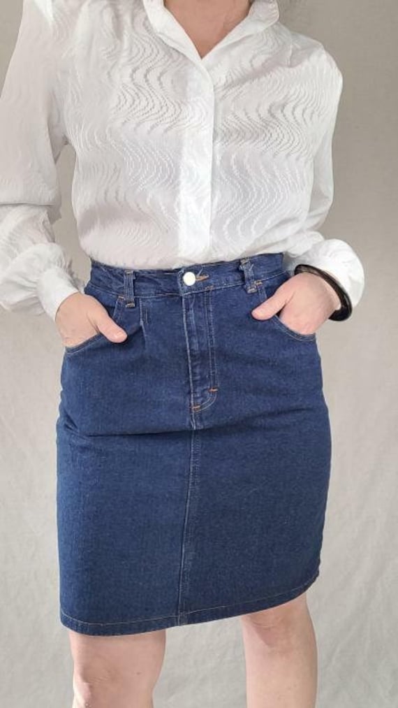 Vintage 1980s Denim Skirt by Junky in Size 11-12 - image 1