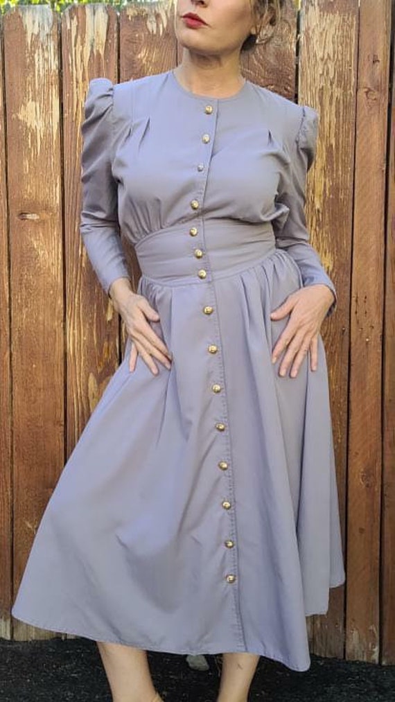Vintage periwinkle dress Gem