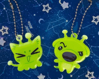 Alien Cat/Dog Puffy Charms