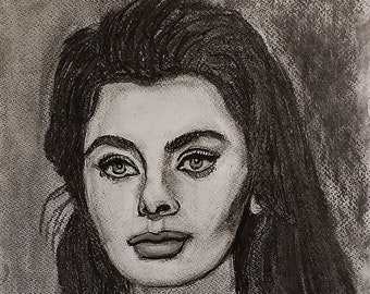 Sophia Loren, portrait au fusain sur papier d'art format A3