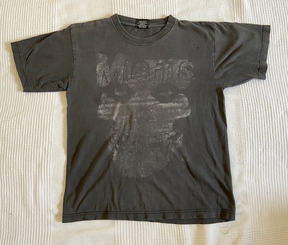 Vintage Misfits Tshirt - rare 90's Mens size M - image 3