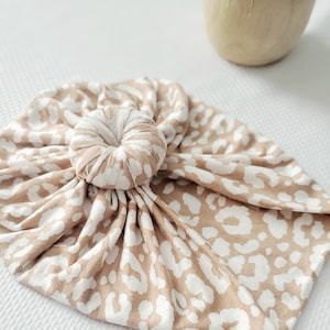 Tan cheetah print baby turban, Knotted turban, Baby head wrap, Newborn turban, Baby Hat Turban, Baby gift, Toddler Hat, Baby hat