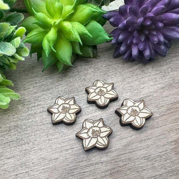 Daffodil Flower Wood Pieces