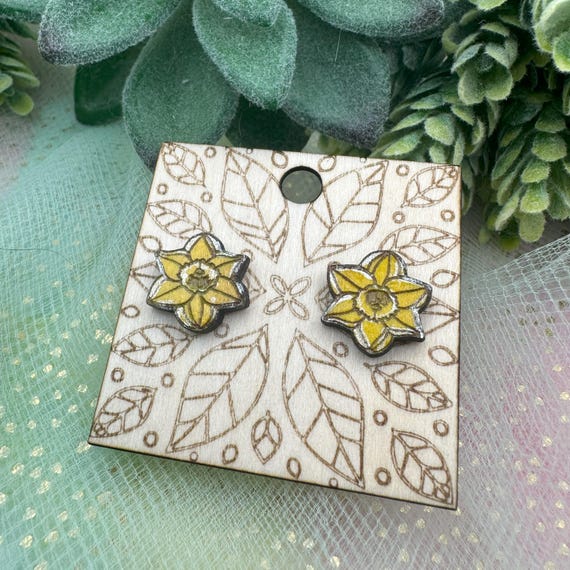 Daffodil Wood Stud Earrings, Yellow Spring Flowers (Sterling Silver Post)