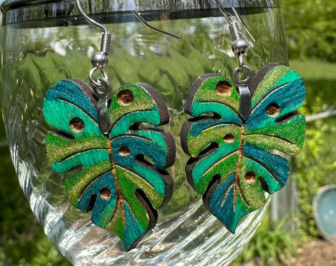 Monstera Dangle Earrings