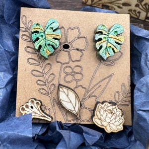 Variegated Monstera Studs in a wood gift box