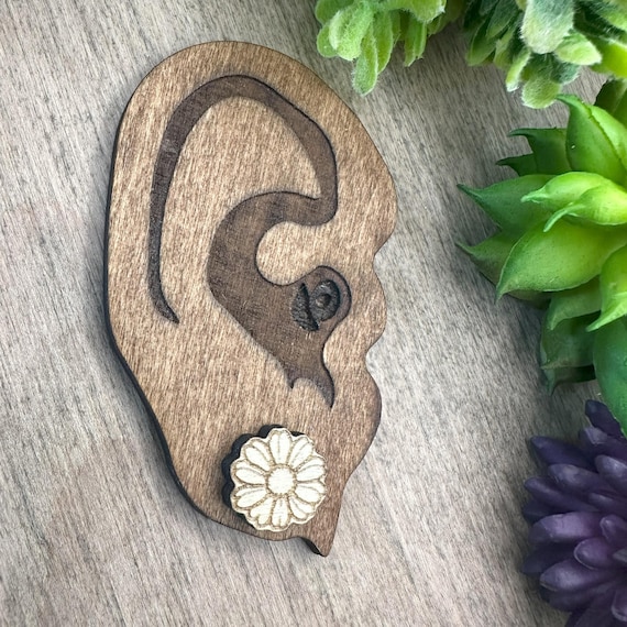Dainty Daisy Flower Wood Pieces