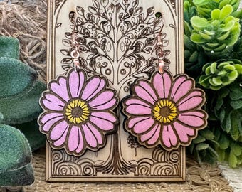 Gerber Daisy Earrings in a wood gift box