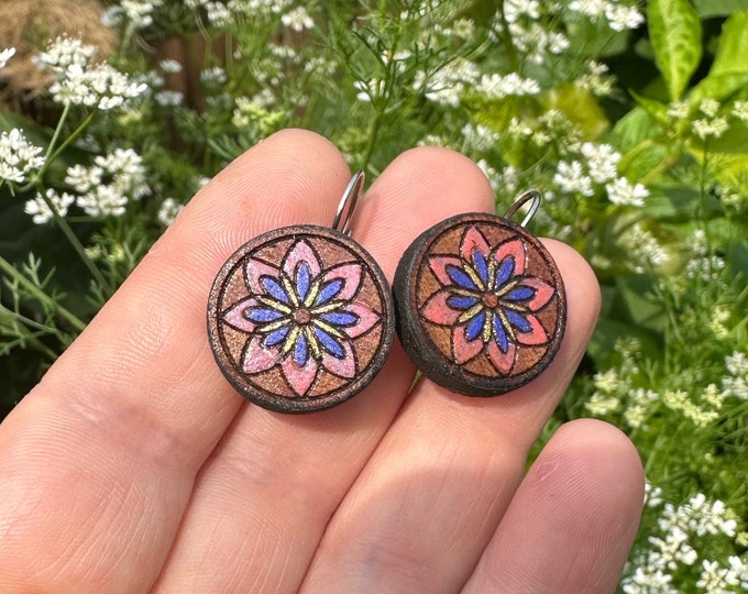 Laser Cut Hand Painted Mahagony Wood Earrings with Stainless Steel Leverback Findings for Jewelry