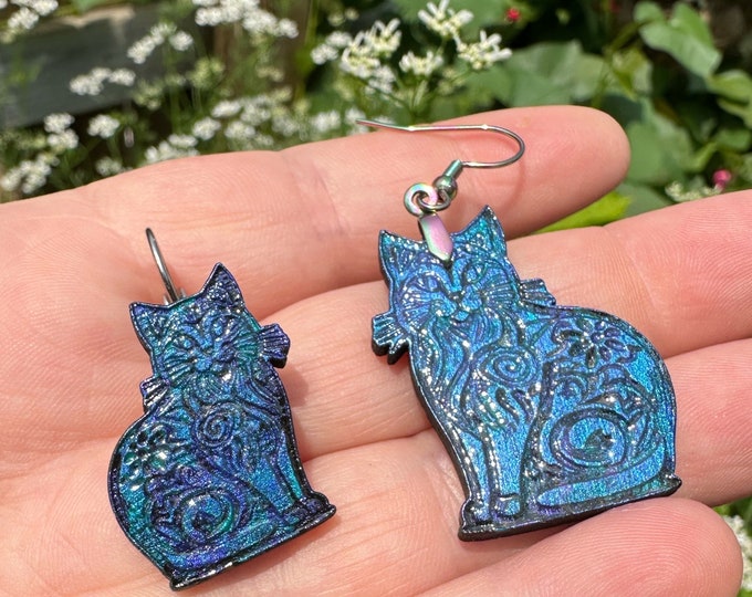 Colorshift Engraved Wood Cat Earrings in a wood gift box