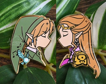 Ocarina of Time Link & Zelda Hard Enamel Pin - LoZ Pins - Pin Collection