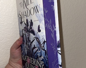 Para matar a una sombra Katherine Quinn Bordes metálicos personalizados