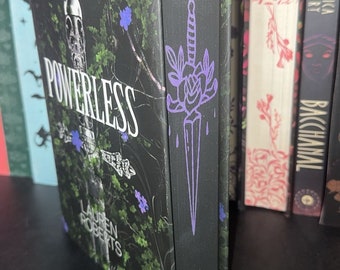 Powerless van Lauren Roberts Aangepaste randen