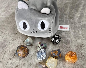 Bolsa de dados de peluche de gato hecha a mano: almacenamiento de miniaturas de D&D