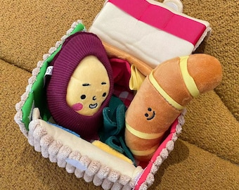 Lunch Box Dog Snuffle Mat: Interactive Hide and Seek Toy