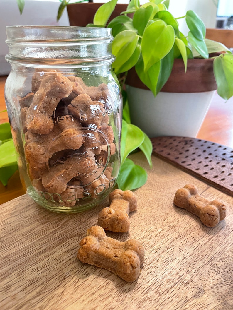 Picture of Peanut Butter & Banana Dog Treats. All Natural, Healthy, Home Made ...