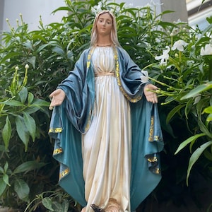 Hand-Painted Our Lady of Grace Statue Virgin Mary Blessed Mother Statues Catholic Gifts Christian Decor Religious Gifts for Women & Men