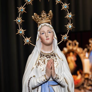 Our Lady of Lourdes Statue – Mother Mary Statue Catholic Gifts, Catholic Decor, Catholic Art Hand Painted Mary Statue for Home Altar